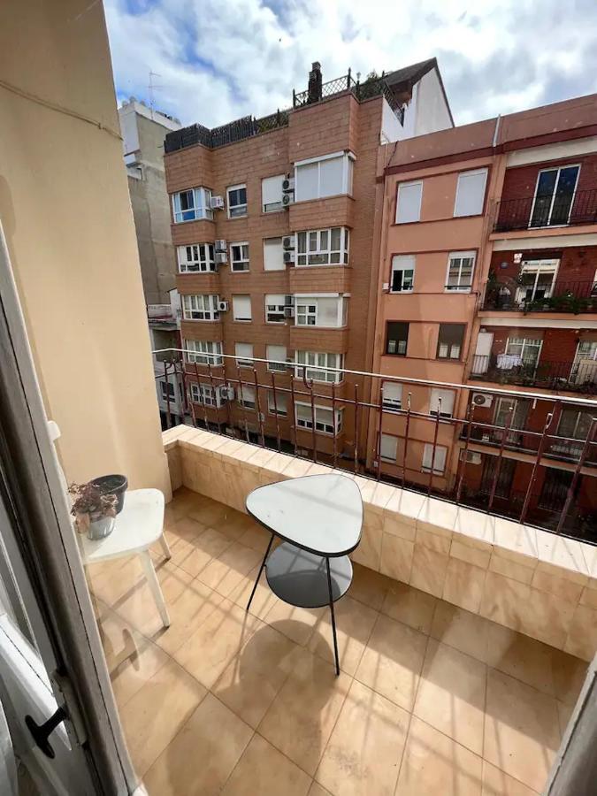 Comfortable Room - Habitacion Acogedora Valencia Exterior foto